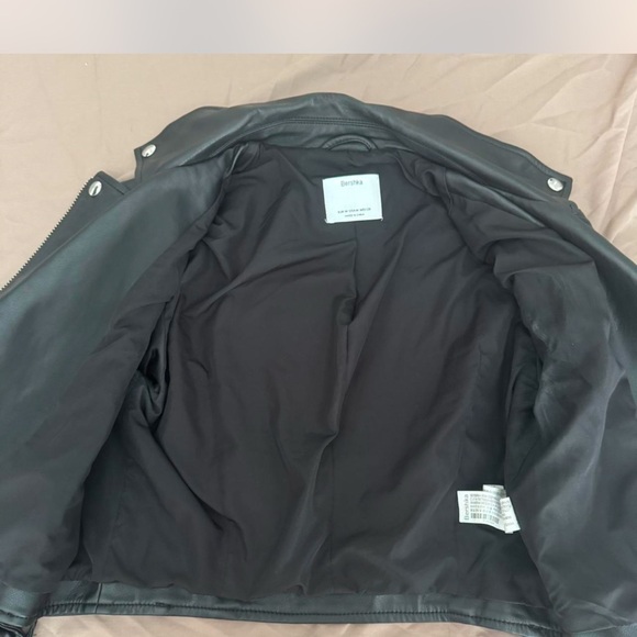 bershka cropped leather jacket - Picture 4 of 4